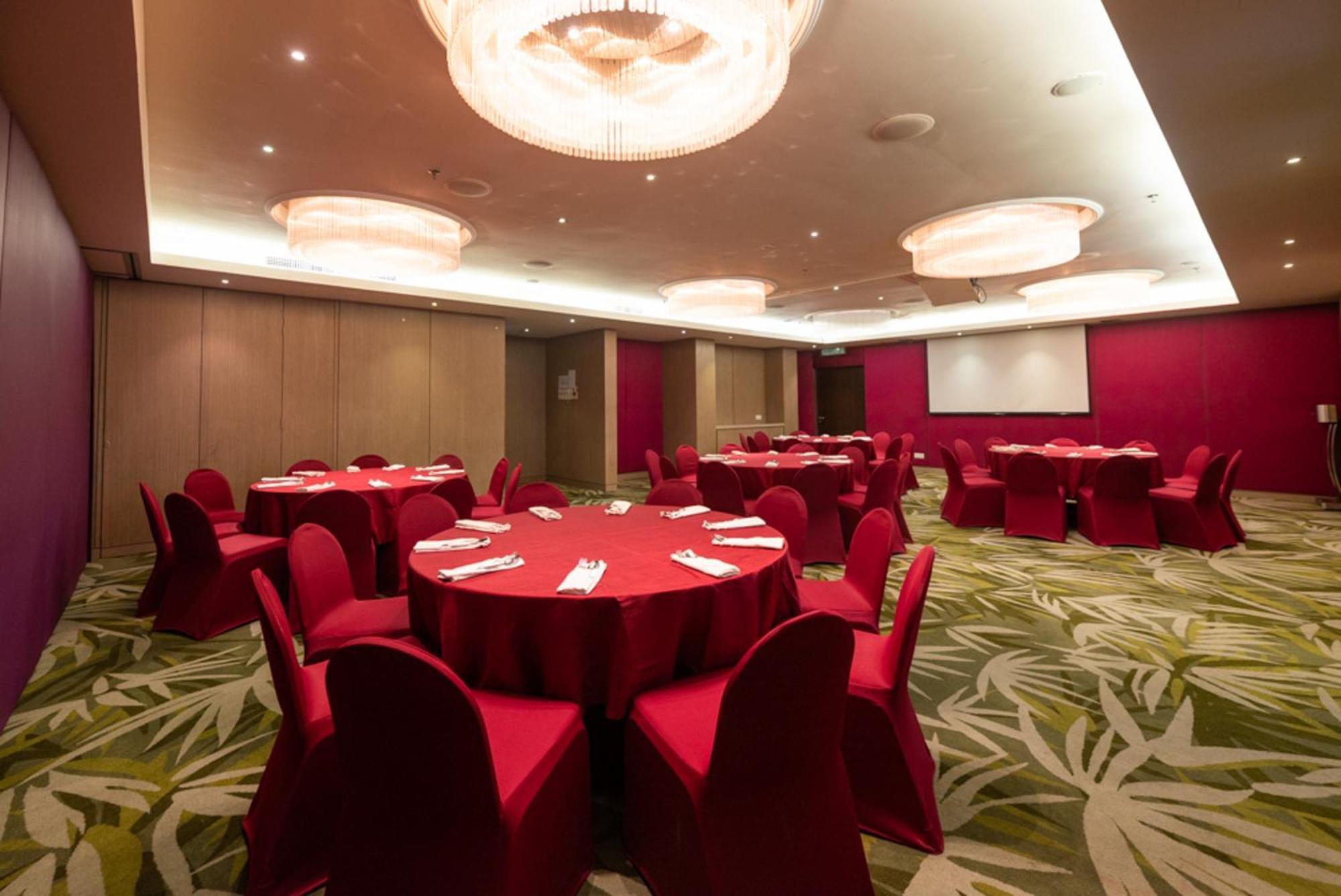 Asaya Hotel Kota Kinabalu - Refurbished 2024 Экстерьер фото